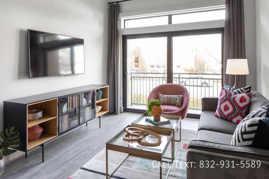 2198 W 18th St #10HW - Photo 4 of 11