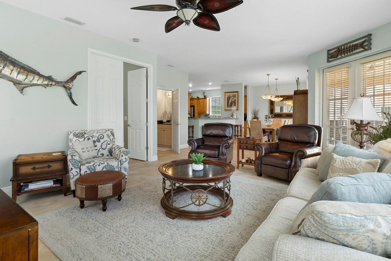 W Waterside St #1472656P - Photo 4 of 50