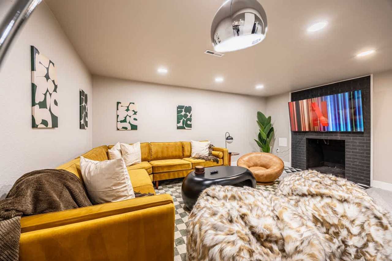 12080 W 32nd Dr #1465706P - Photo 6 of 50