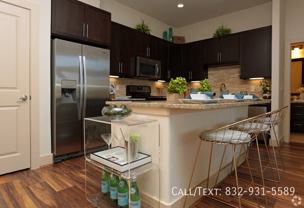 1000 Autumnwood Dr #BWC4 - Photo 1 of 1