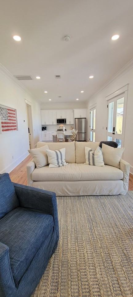 506 N Beach Blvd #1473638P - Photo 2 of 23