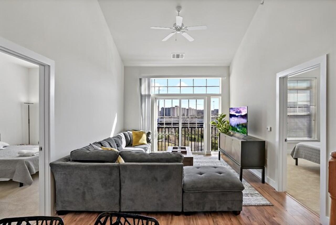 2002 Eisenhower Ave #1473415P - Photo 4 of 29