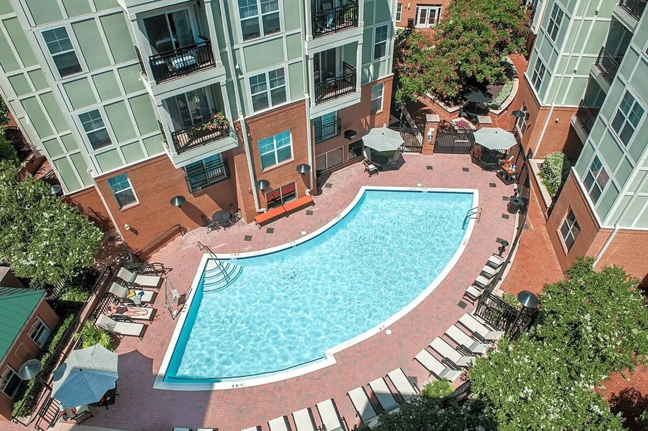 2002 Eisenhower Ave #1473415P - Photo 7 of 29