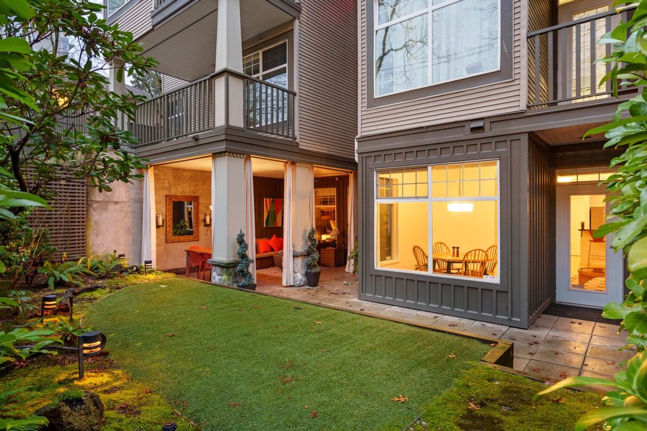 1388 Nelson St #1491167P - Photo 5 of 25