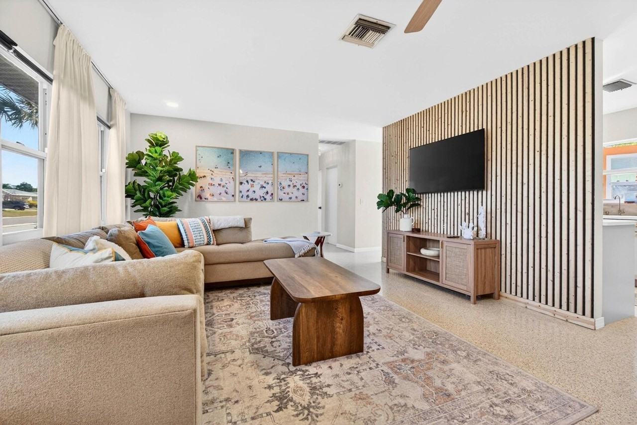 13833 Dominica Dr #1492124P - Photo 2 of 36