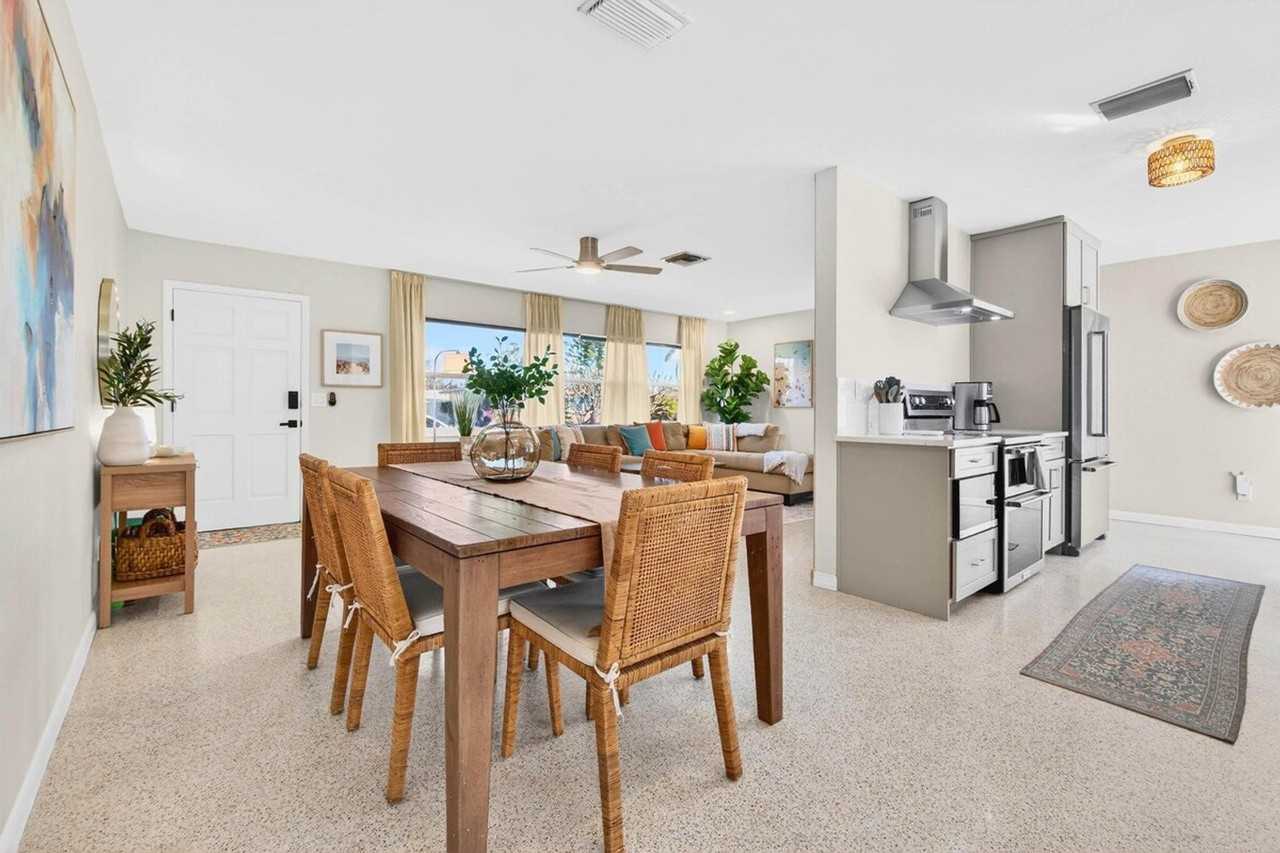 13833 Dominica Dr #1492124P - Photo 6 of 36