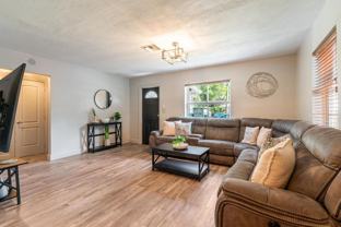 1315 Sw 30th St - Photo 1 of 1