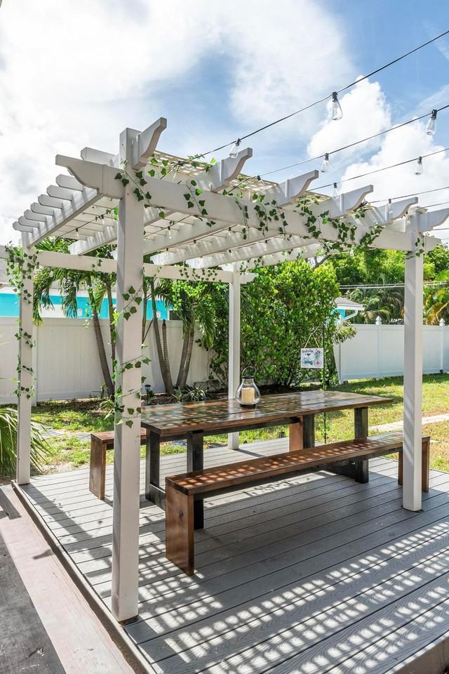 1315 Sw 30th St #1475656P - Photo 6 of 31