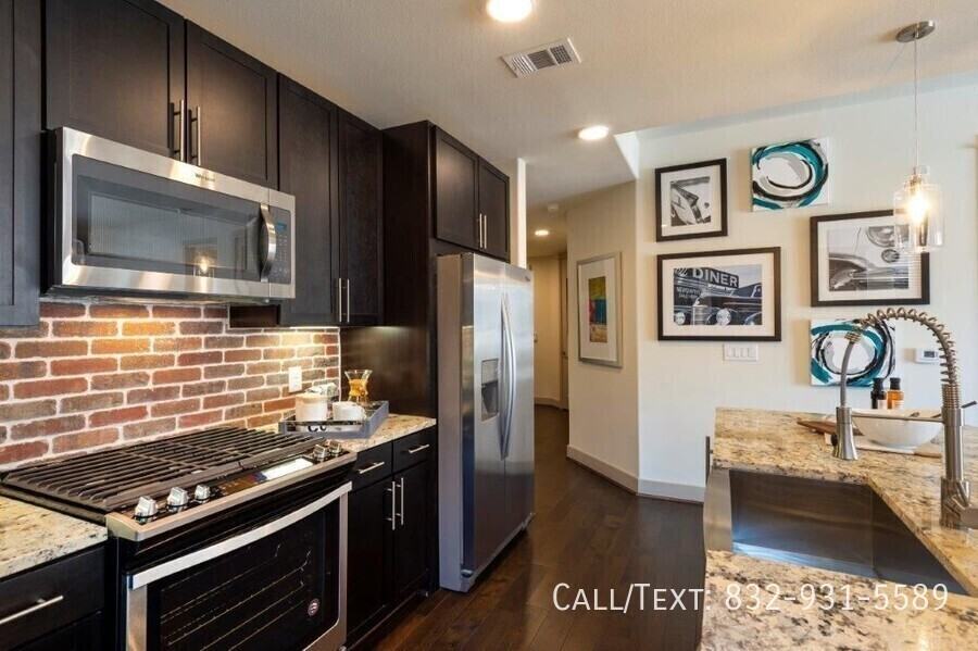 699 Capitol St #14TA2