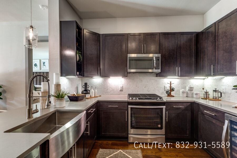 5195 Hidalgo St #AL5 - Photo 2 of 12