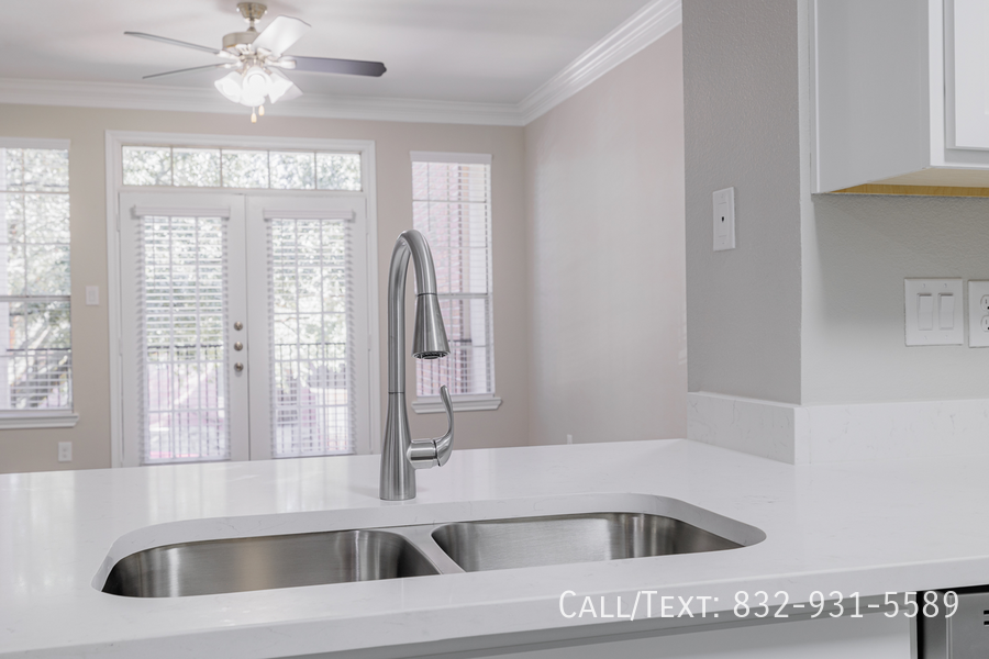 5335 W Loop S #VBA2 - Photo 2 of 15