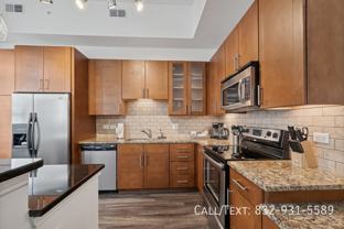 2566 Richmond Ave #AERO1 - Photo 1 of 1