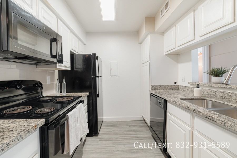 7103 Grand Blvd #7ALM