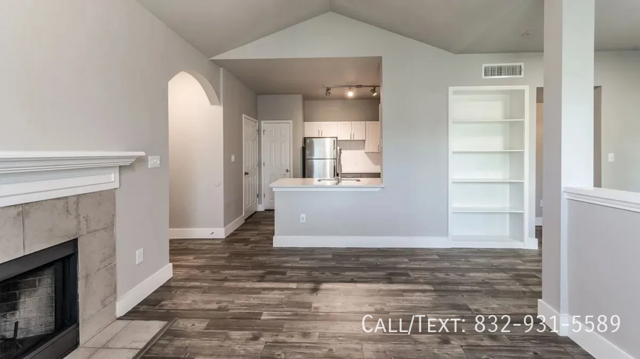 25315 Borough Park Dr #ALX - Photo 4 of 15