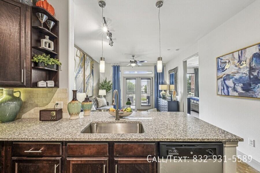 3200 University Blvd #AAWU - Photo 2 of 18