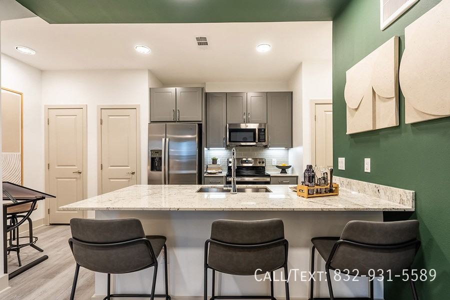 Gladstell Rd #AST1 - Photo 2 of 15