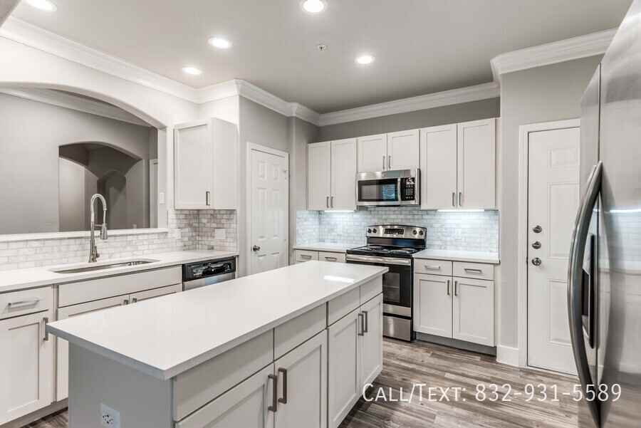 1200 Windsor Lakes Blvd #ALY - Photo 2 of 10