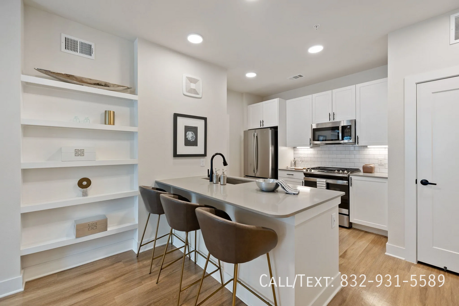 Harlem Rd #EHG1 - Photo 3 of 11