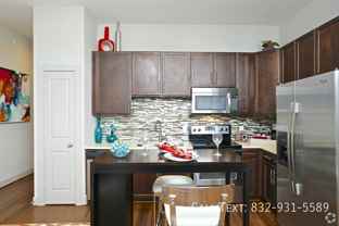 1300 Montrose Blvd #AOWD - Photo 1 of 1