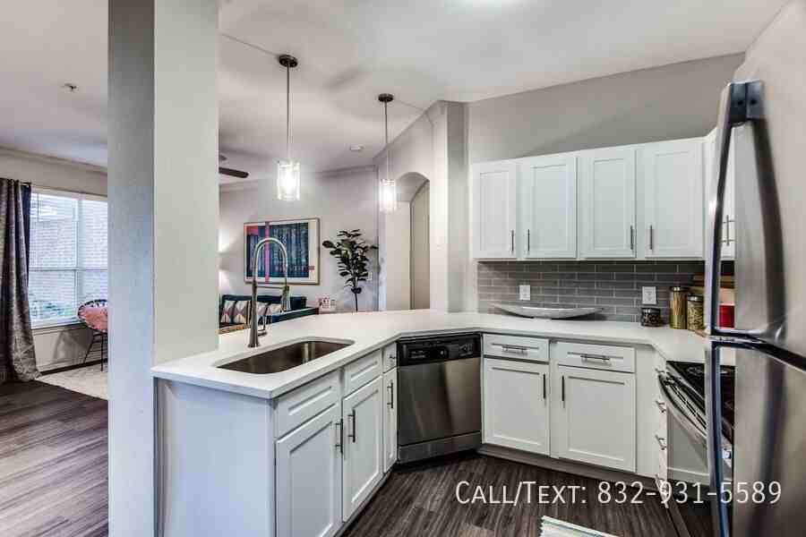 12599 Briar Forest Dr #AOBF - Photo 2 of 11