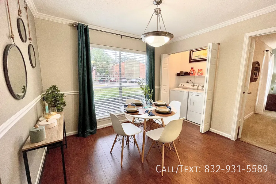 1266 Atascocita Rd - Photo 3 of 10