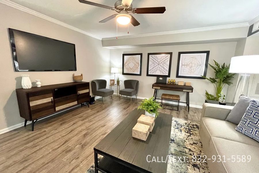 1266 Atascocita Rd - Photo 4 of 10