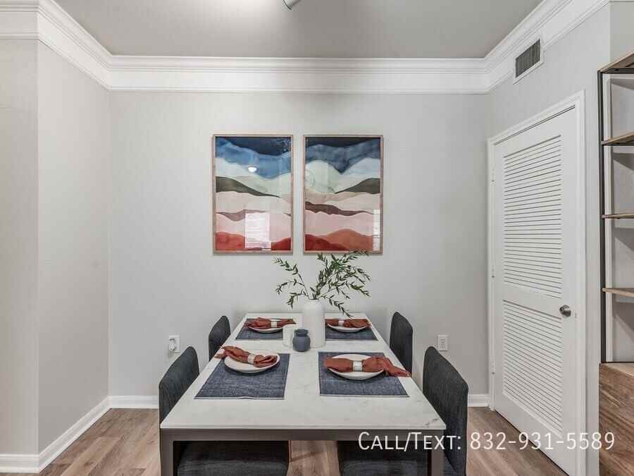 11698 Kirkholm Dr - Photo 4 of 19