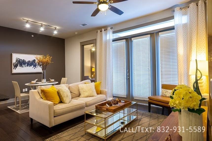 2501 Mckinney St #CRT2 - Photo 3 of 13