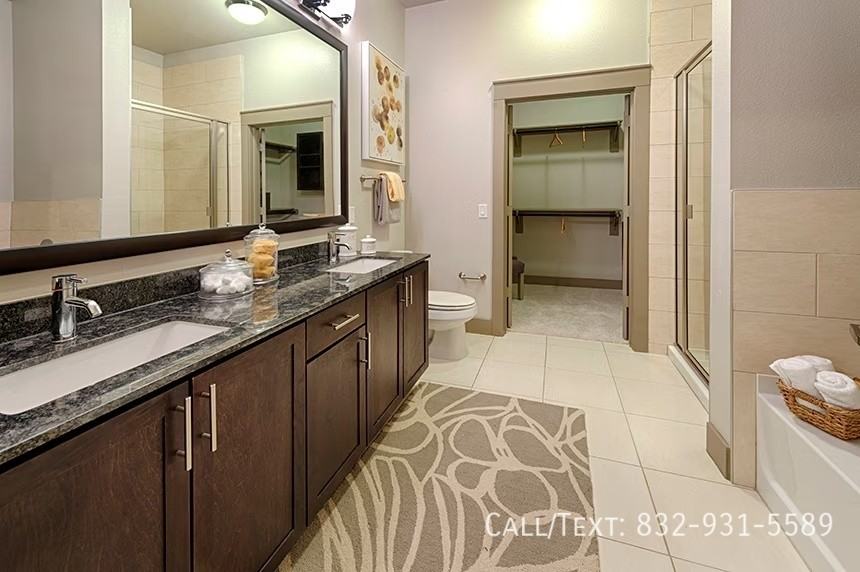 2501 Mckinney St #CRT2 - Photo 6 of 13