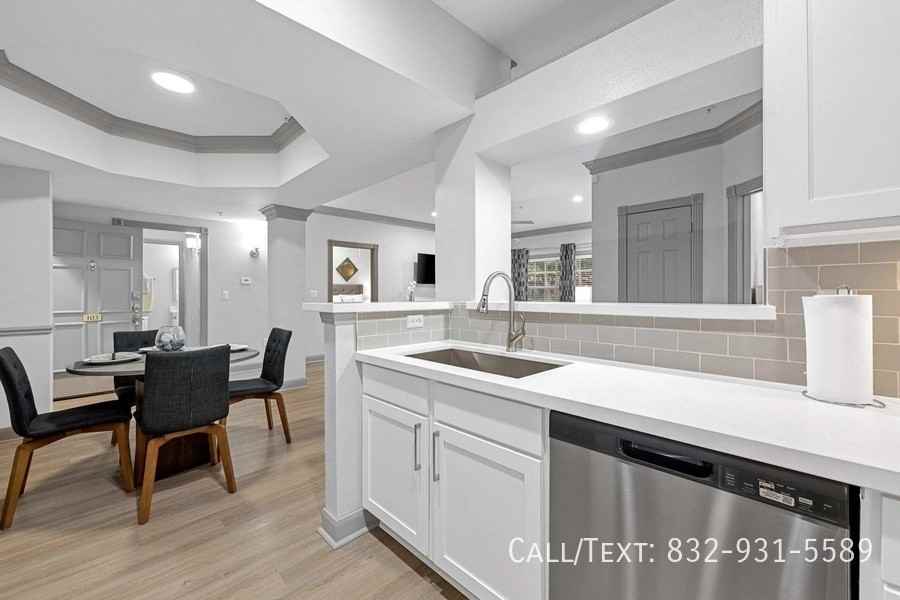 2698 Briar Ridge Dr #CSTW - Photo 3 of 21