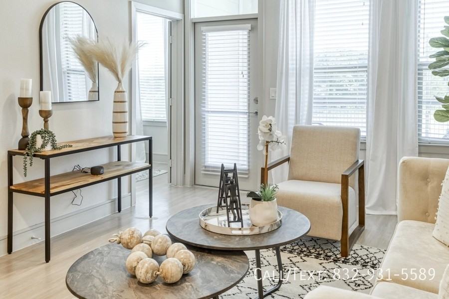 268 W Crosstimbers St #DAS - Photo 6 of 14