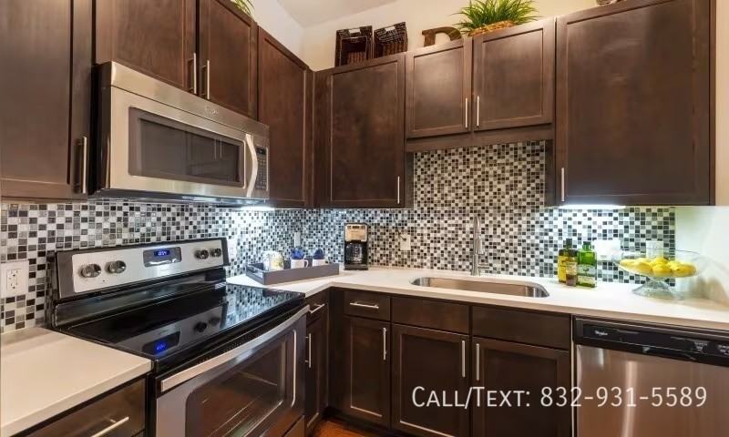 14401 Mackilsee Ln #DWT1 - Photo 2 of 12