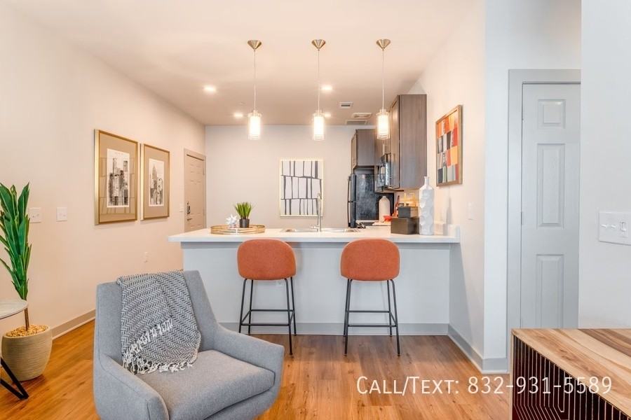 13725 Summit Ridge Dr #ESA - Photo 2 of 10