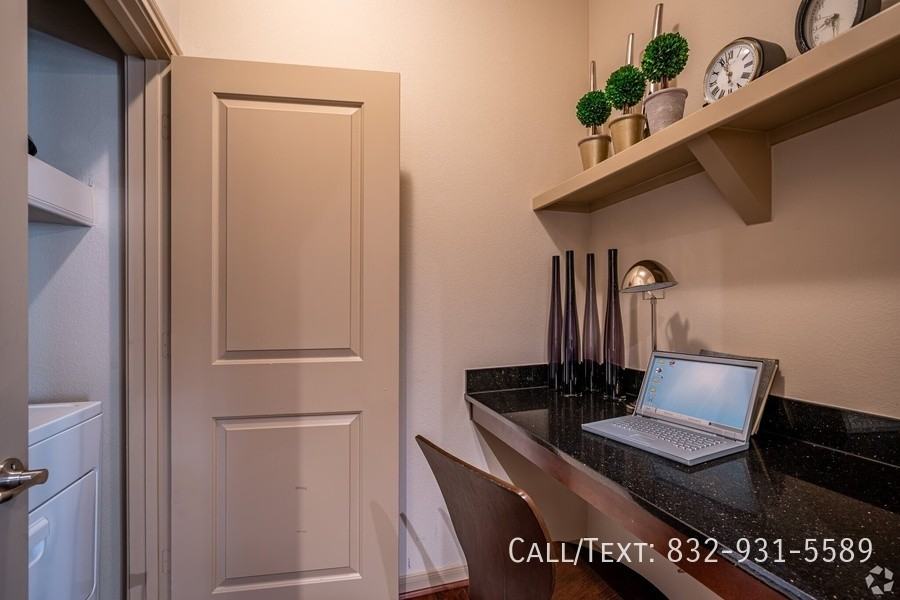 1299 Colquitt St #FMD - Photo 6 of 13