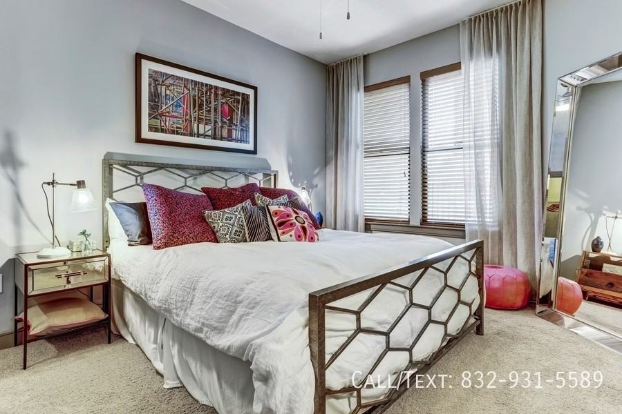 3598 Eastside St #GUK - Photo 3 of 10