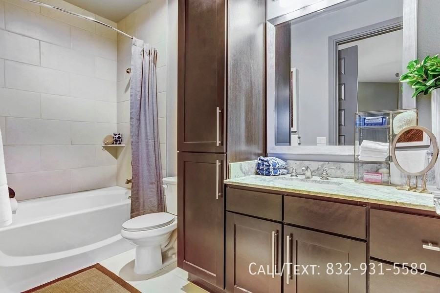 3598 Eastside St #GUK - Photo 5 of 10