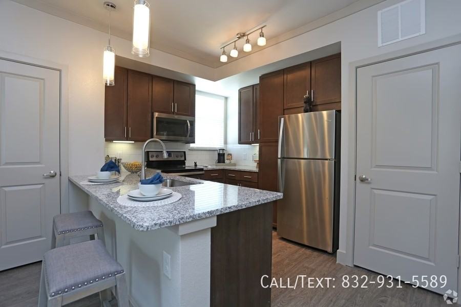 29469 Loop 494 #KLG2 - Photo 2 of 17