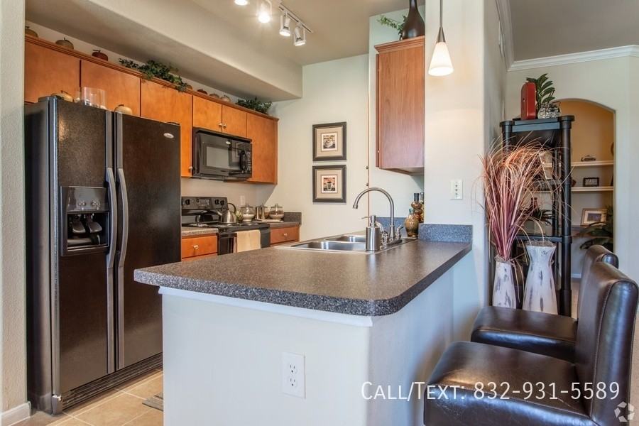 12917 Schroeder Rd #LAC