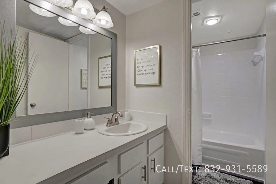 10698 Briar Forest Dr #L29 - Photo 7 of 11