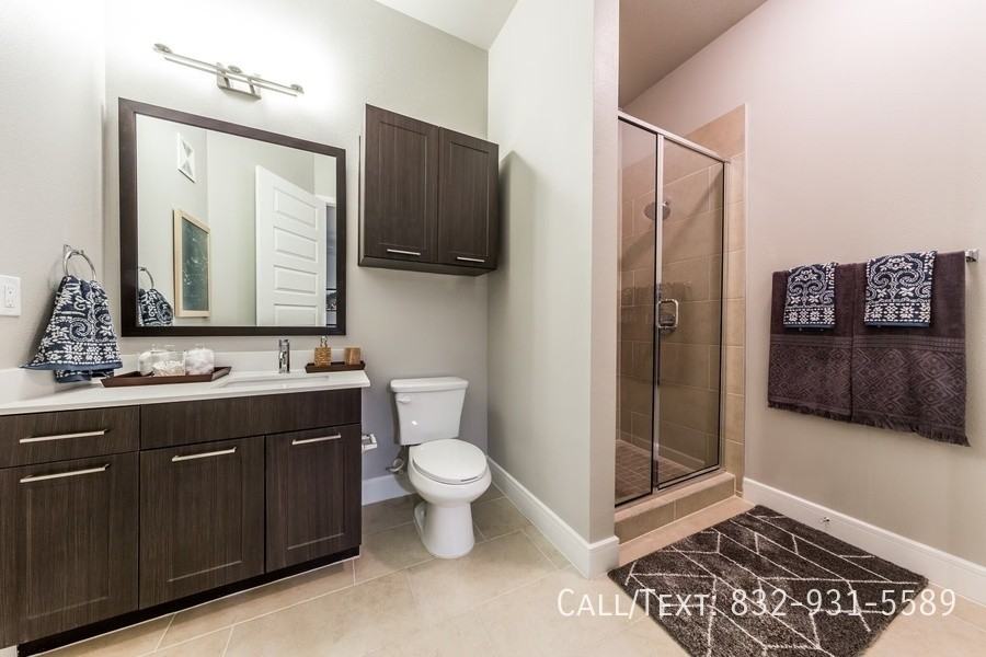 3307 Weslayan St #M31 - Photo 6 of 11