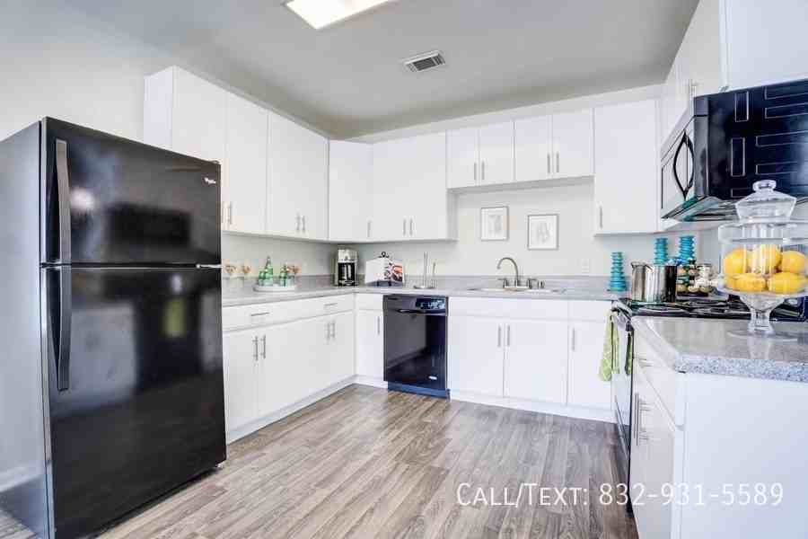 5101 Martin Luther King Blvd #MO54 - Photo 3 of 15