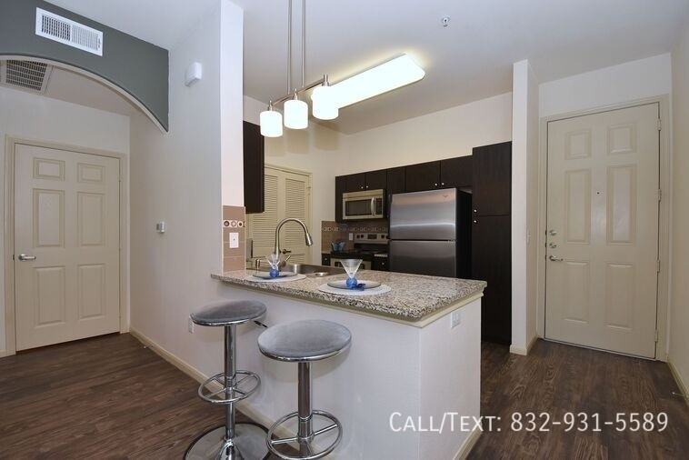 3199 Austin St #MDGE - Photo 2 of 12