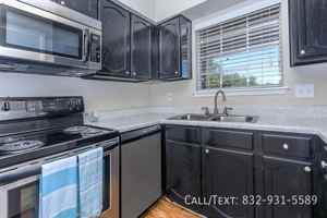 featured image of 2627 W Main St #OLC