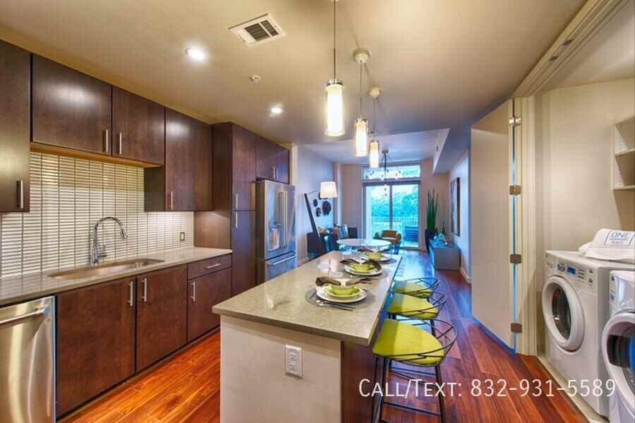 1942 Prospect St - Photo 2 of 11