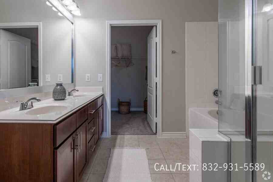 10820 Cypresswood Dr #PACD - Photo 6 of 12