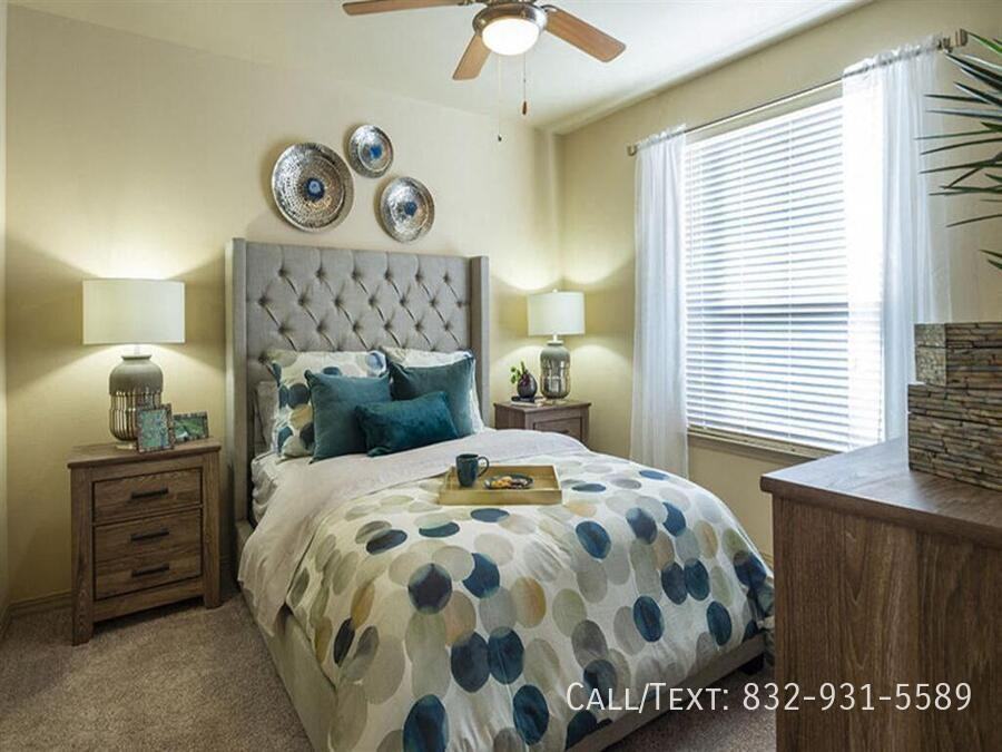 12011 Broadway St - Photo 5 of 10