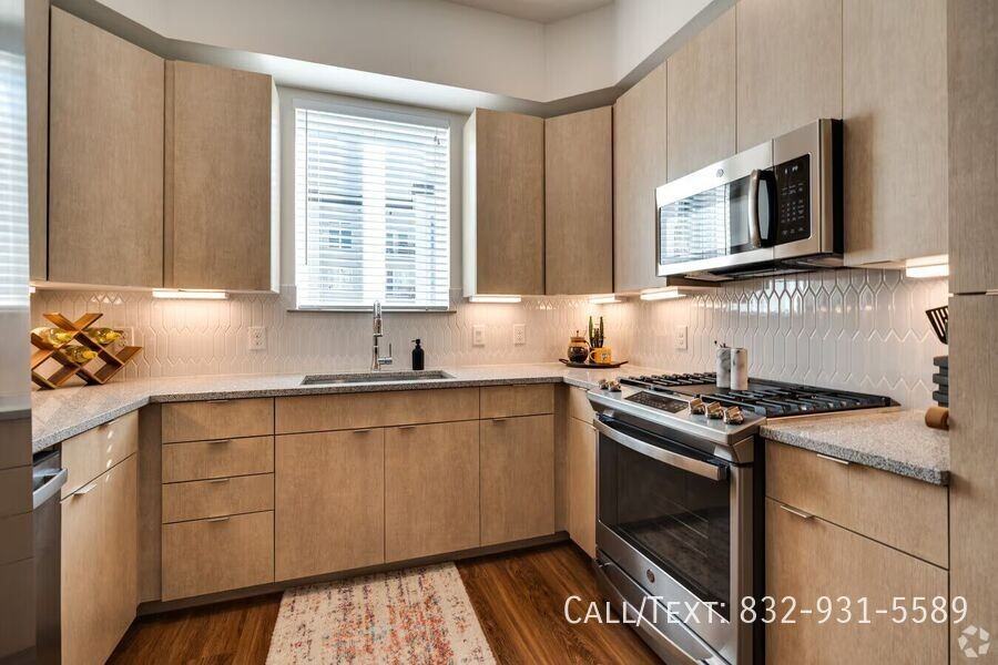 5201 San Felipe St #RARH1