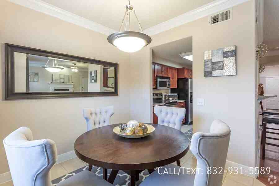 1699 Parkway Plaza Dr #SNBS - Photo 3 of 9