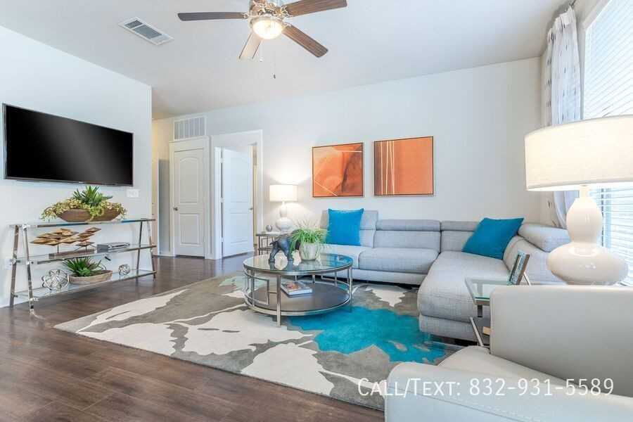 9800 Cypresswood Dr #SMAS - Photo 3 of 11