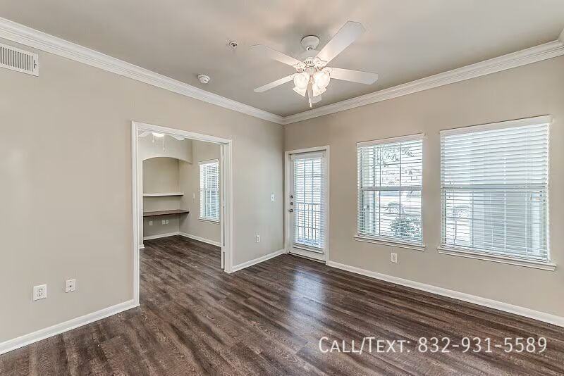 Dulles Ave - Photo 6 of 10